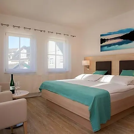Zum Baeren Hotel 4*