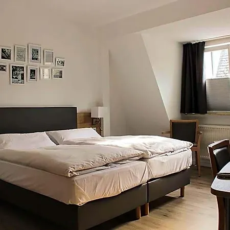 Hotel Zum Baeren 4*