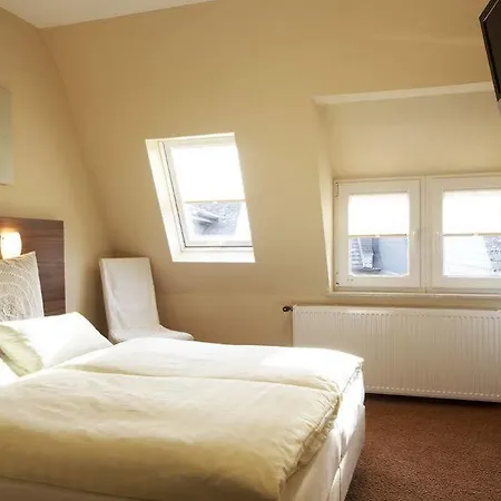 Zum Bären Hotell 4*