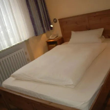 Zum Bären Hotell Rüdesheim am Rhein