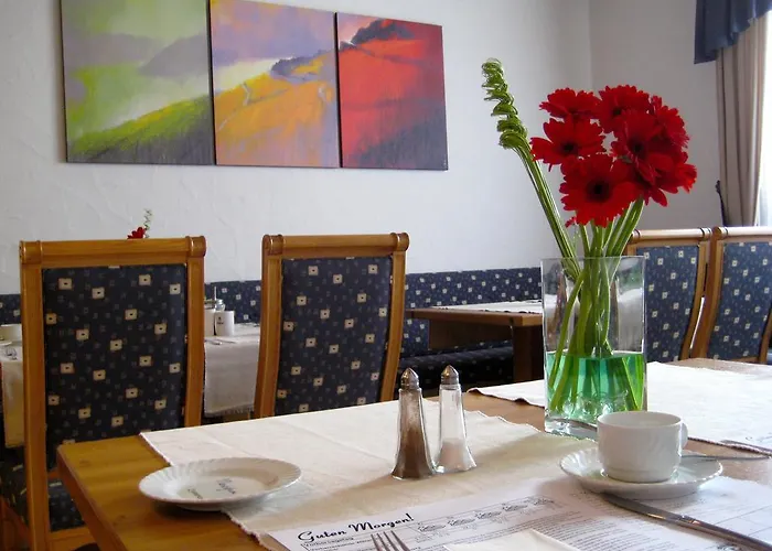 Hotell Zum Baeren 4*